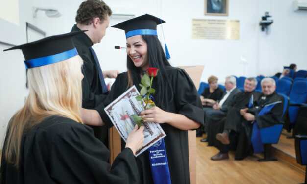 How to Promote Your Private School Online?